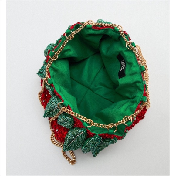 NWT Zara Strawberry Sequin Bag - Picture 5 of 17